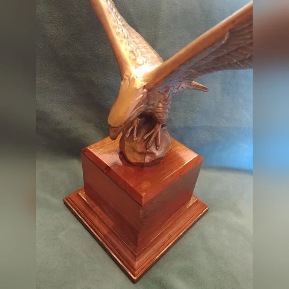 Eagle Decorative Figurine